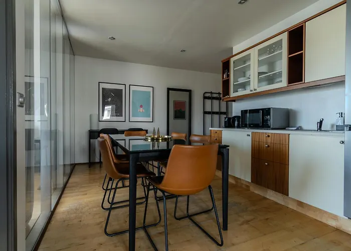 Mani Apartments